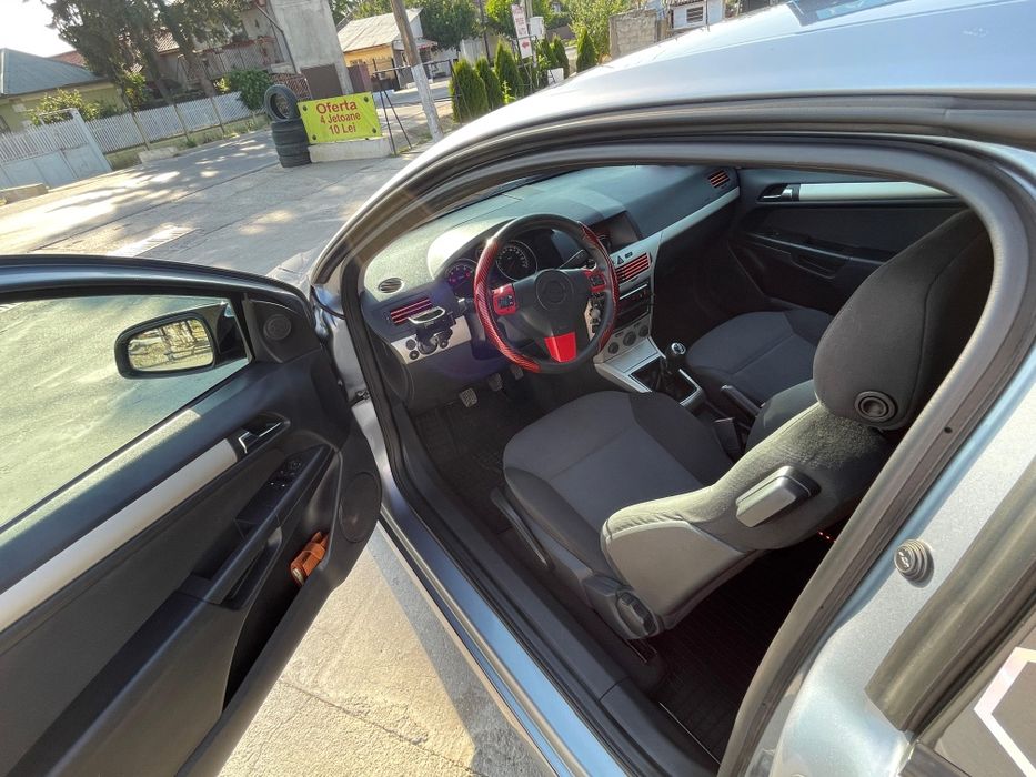 Urgent Vând Opel Astra h Gtc pachet Opc!!!