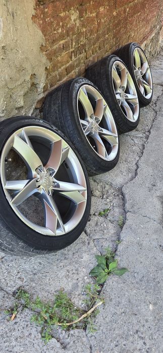 AUDI  оригинални роторни  джанти 225/40/19 8,5J×19 ET32 5×112