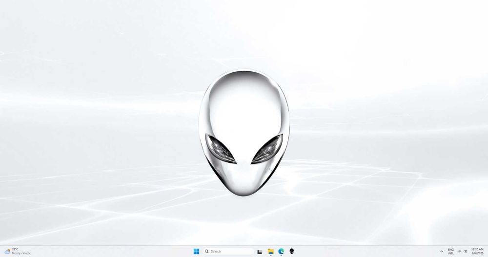 PC Alienware Aurora R12–i5 11400F, RX580, 256 GB NWME. 1.8TB HDD. RGB
