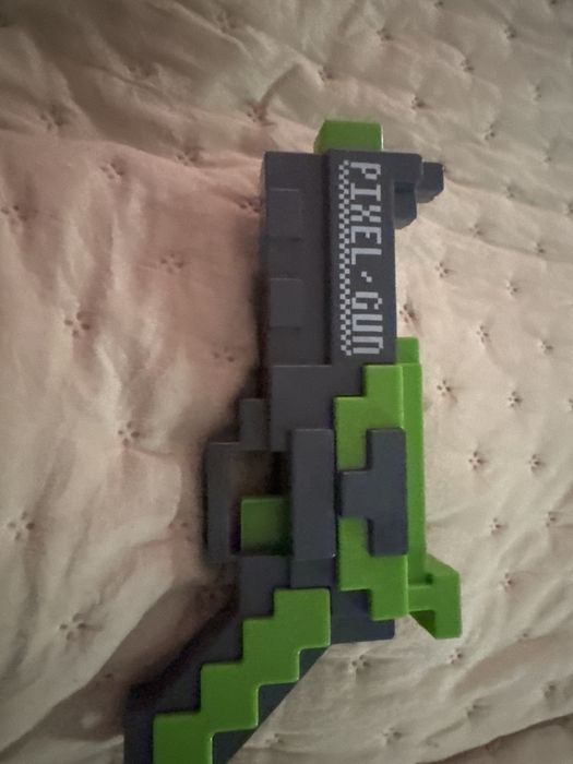 Пистолет маникрафт продам