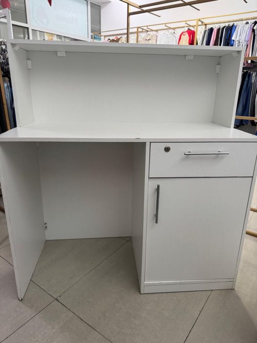 Ресепшн для магазина