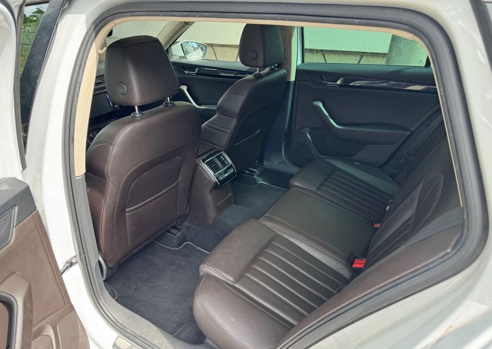 Skoda Superb 2016 2.0tdi, 4x4, 190кс L&K full опции, панорама