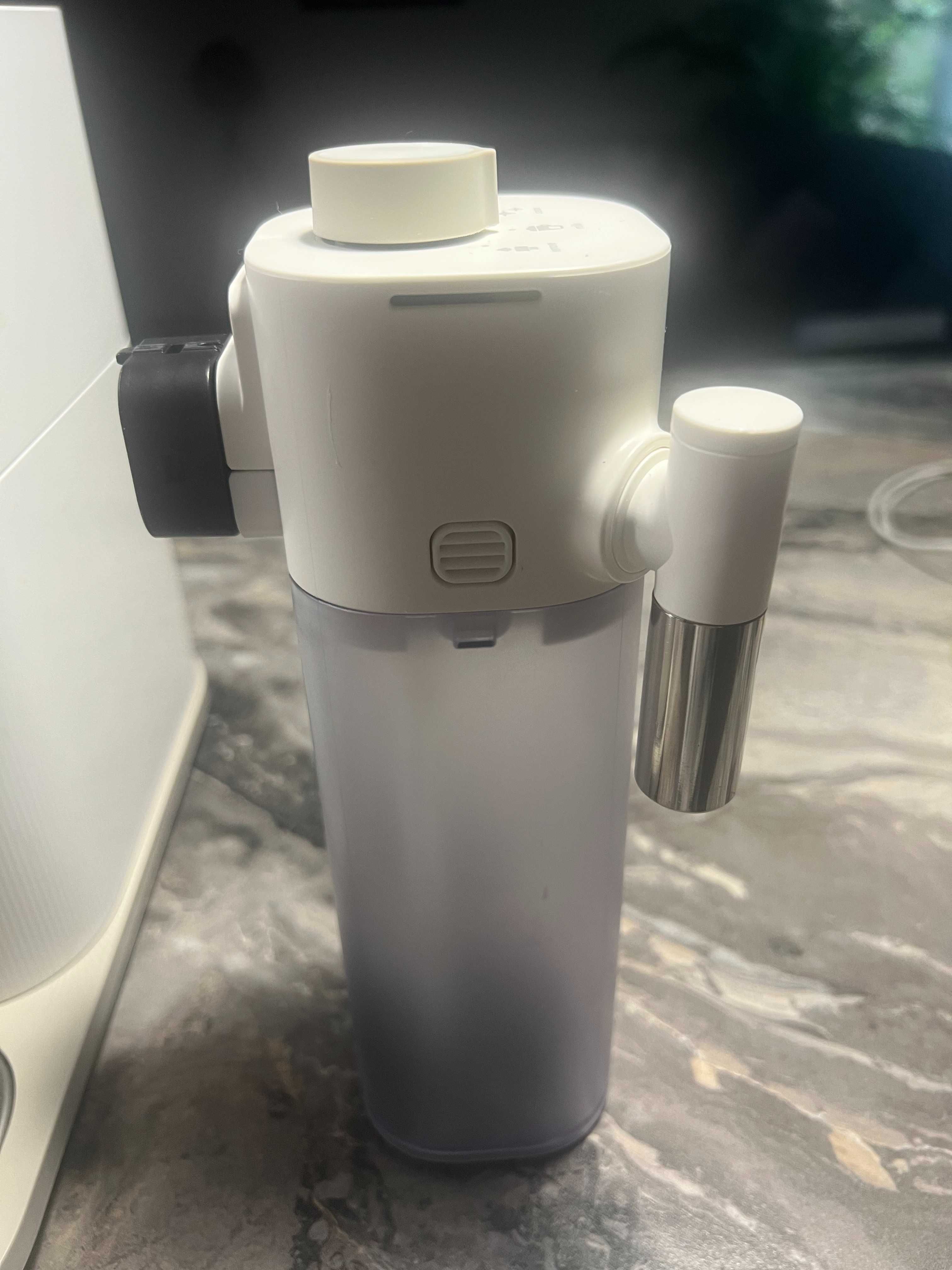 Espressor Nespresso by De'Longhi Gran Lattissima