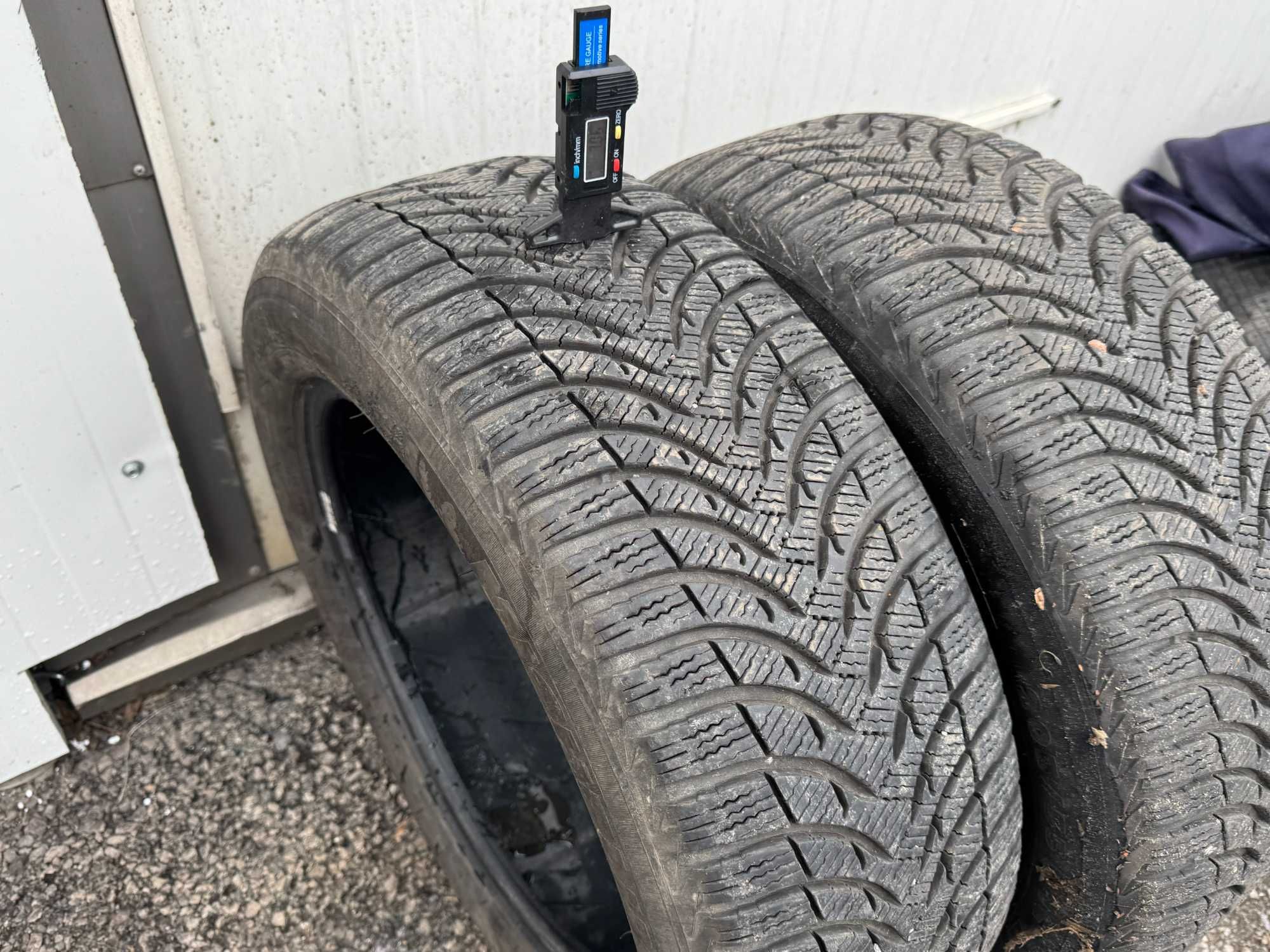 зимни Гуми Michelin 205/55/16 с ДОТ 35/2020г.