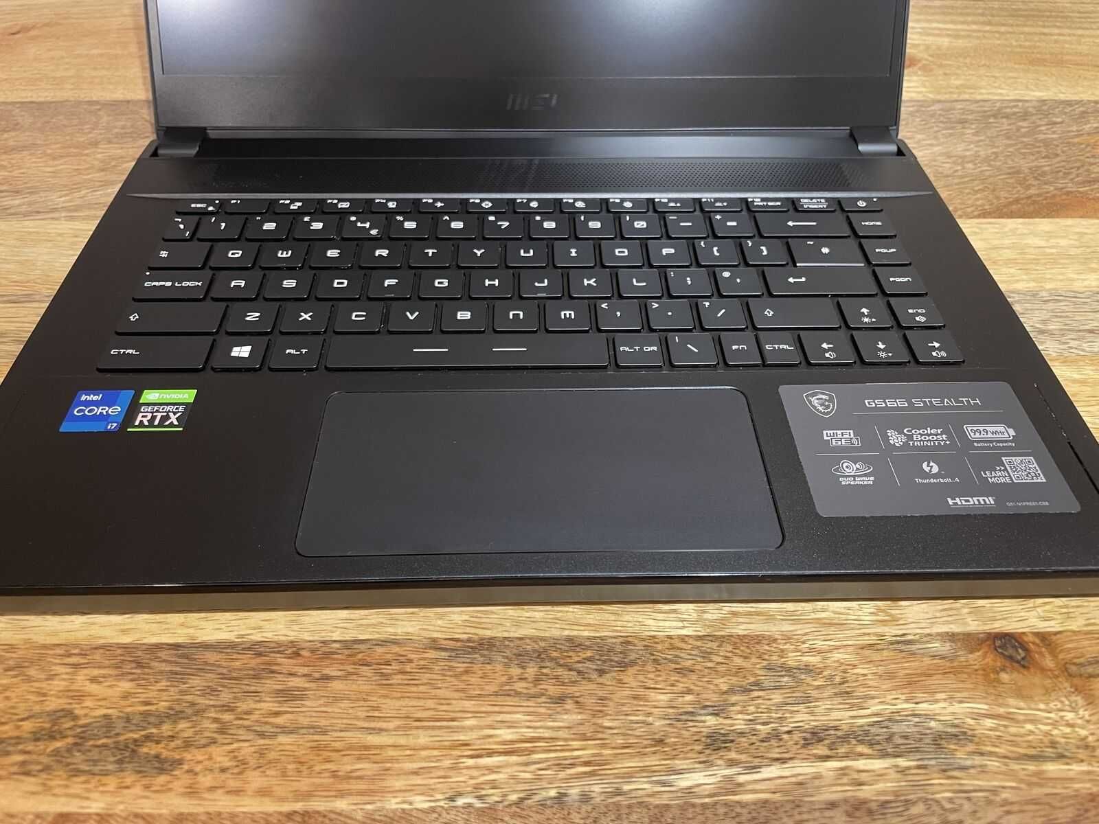Лаптоп MSI GS66 Stealth
