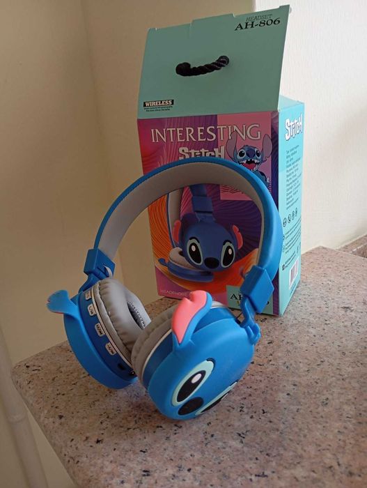 Нови безжични слушалки на Стич