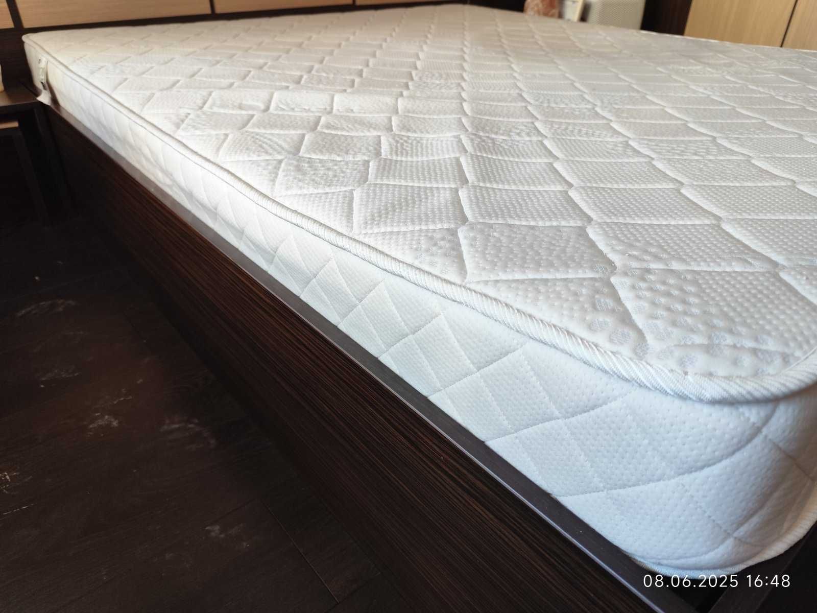 Матрак Двулицев
,,TED Bed Special Eco Sleep Care 164/190/17см,,