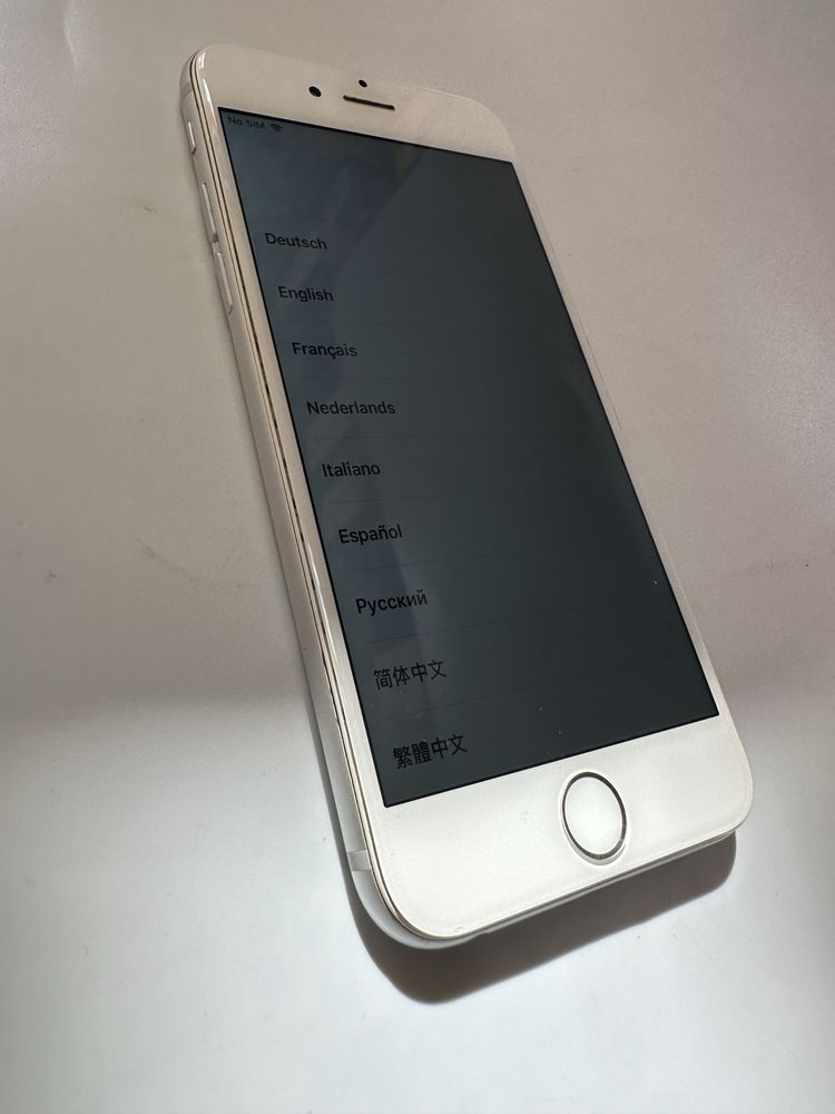 iPhone 6 16gb - заключен с iCloud, в отличен външен вид