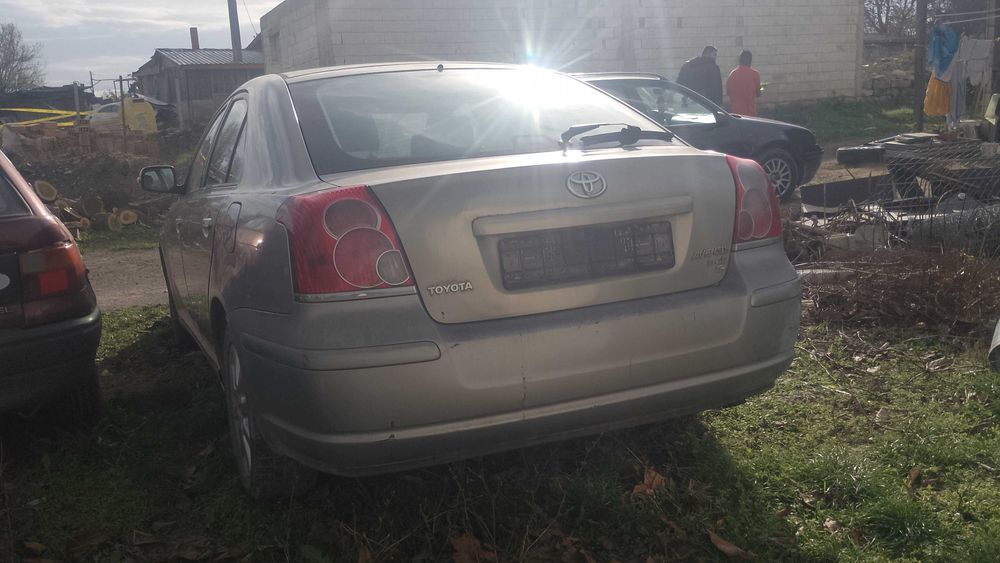 Toyota avensis 2007 2.0 дизел