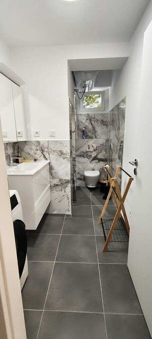 Дава се под наем Многостаен апартамент в Пловдив, Христо Смирненски - 1000 кв.м за 997.05 € - Снимка #10