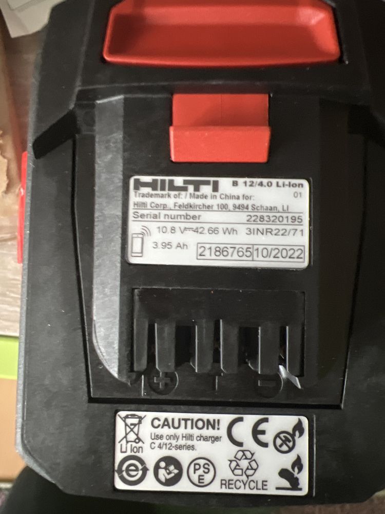 Acumulatori baterii Laser Hilti  B12  4.0Ah 2,6Ah 12v