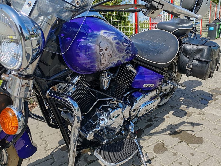 Motocicleta Yamaha Dragstar 1100
