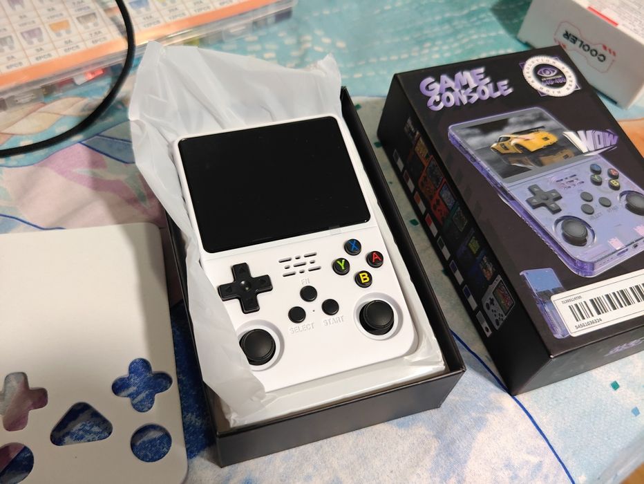 Consola portabila R36S ArkOS PSP Nintendo GameBoy