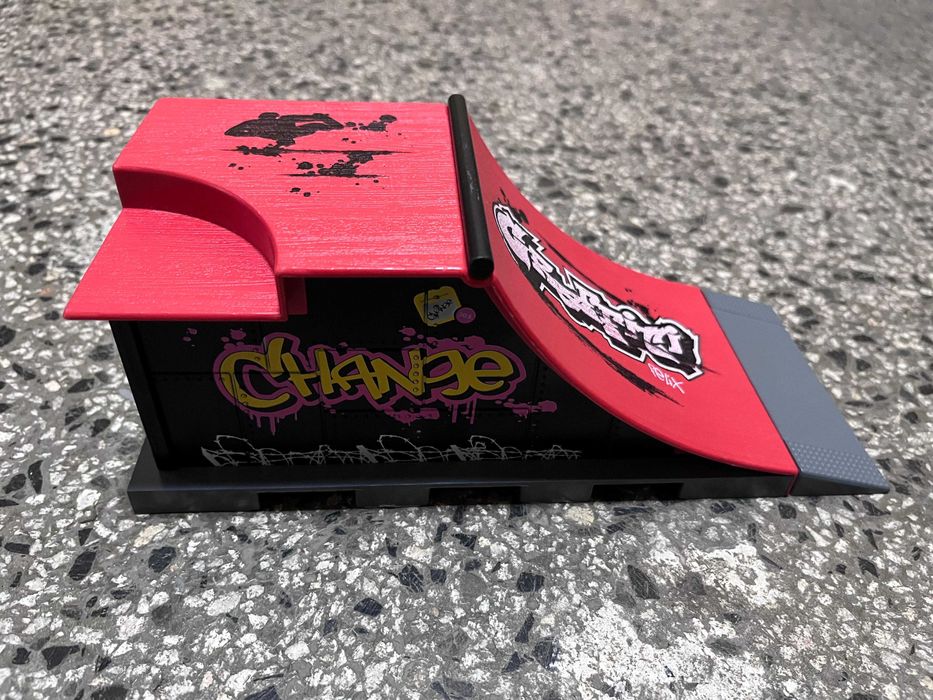 Рампа за Tech Deck и ролер/roller skate