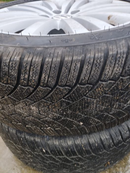 Anvelope iarna aproape noi