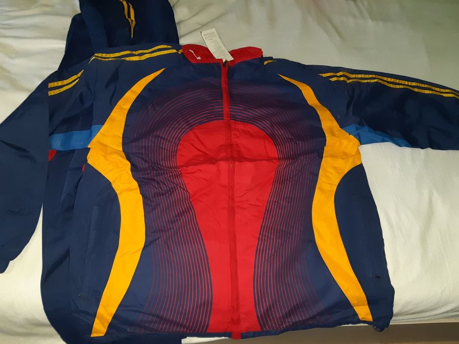 Training tricolor NOU