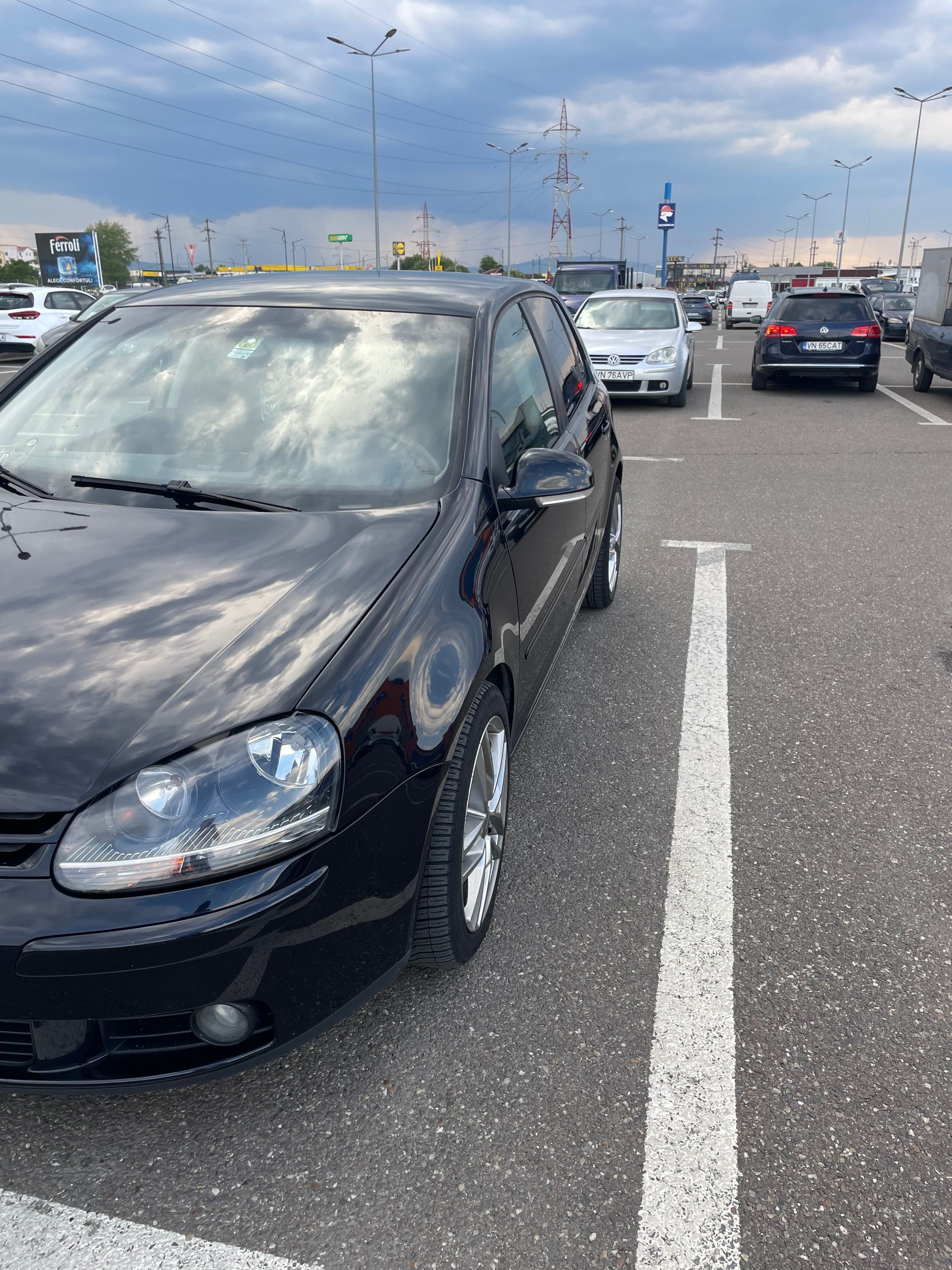 Volkswagen  Golf 5