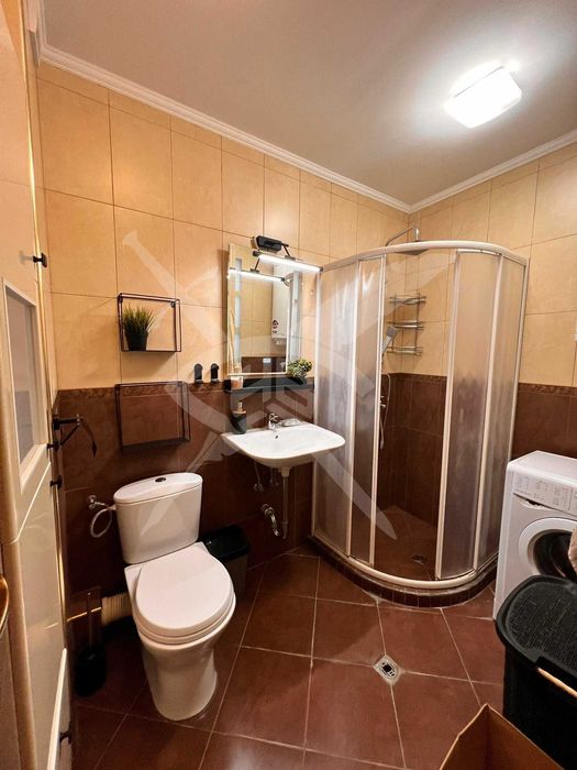 Дава се под наем Двустаен апартамент в Варна, Гръцка махала - 65 кв.м за 450 € - Снимка #3