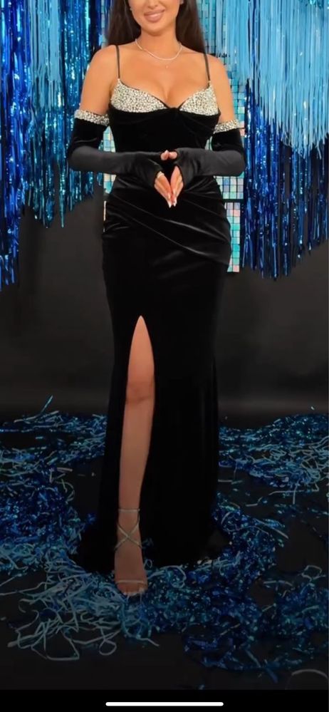 Rochie neagra cu pietre Hellen Fashion