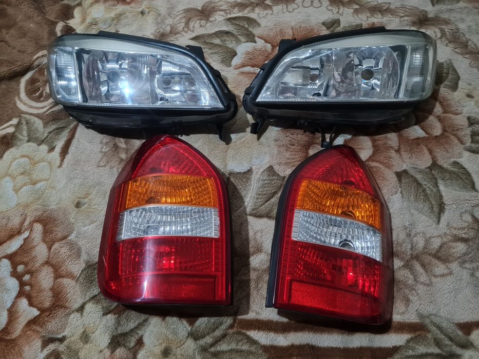 Фары на опель зафира