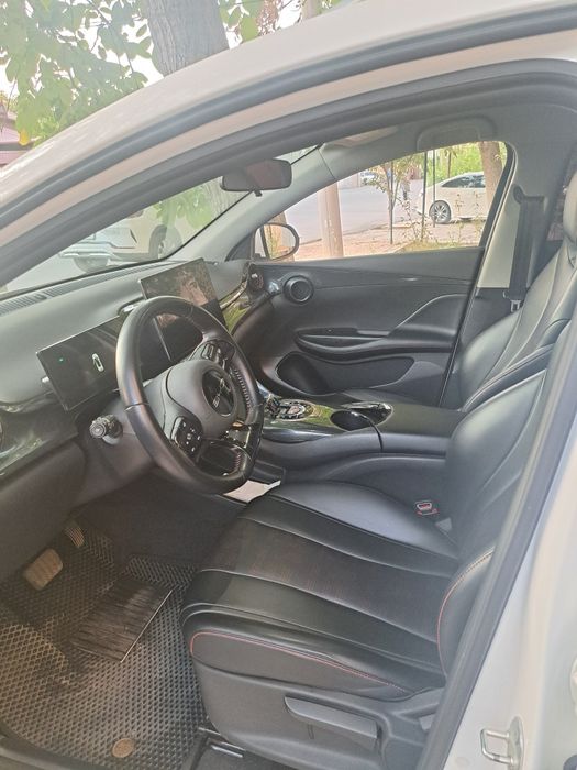 Продаётся BYD E2