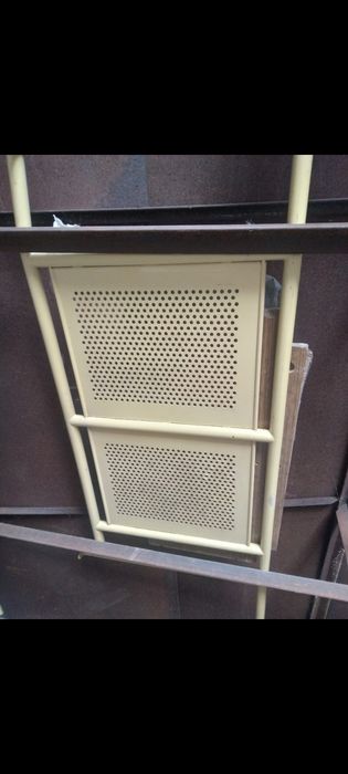 Продам железный щит