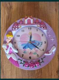 Часовник с принцеси,диаметър 25см.