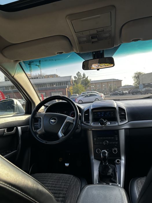 Chevrolet Captiva 2012 MT