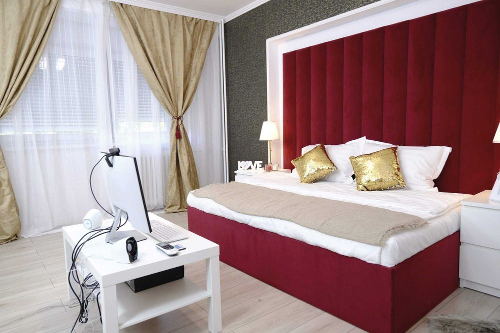 Pat studio videochat.