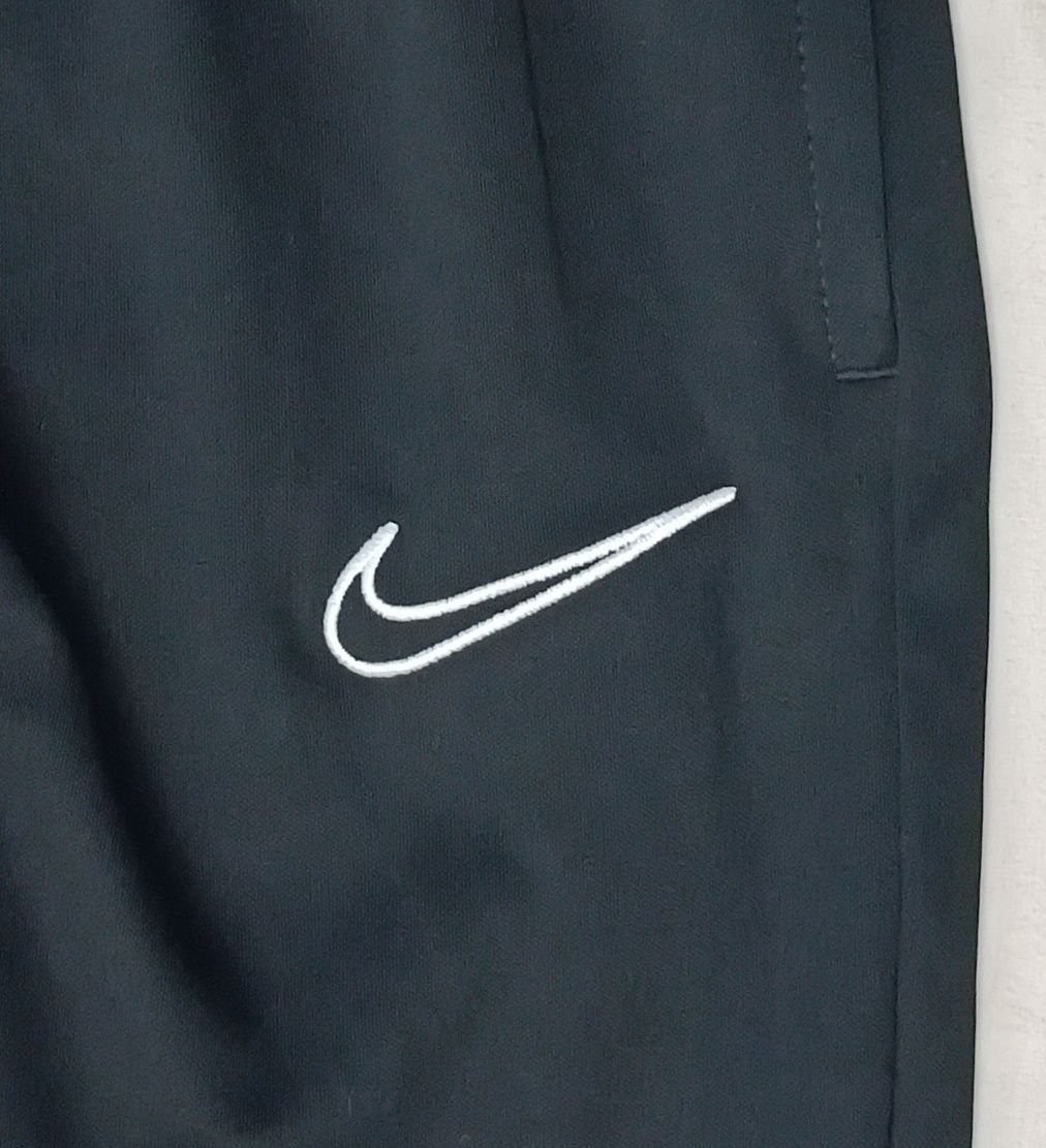 Nike DRI-FIT Strike Pants оригинално долнище ръст 147-158см Найк спорт