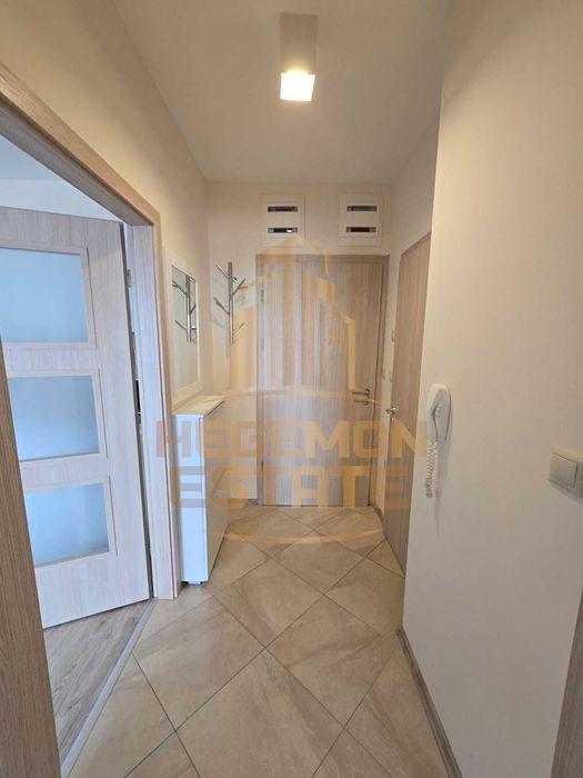 Продава се Двустаен апартамент в Варна, Аспарухово - 90 кв.м за 1556 €/кв.м - Снимка #8