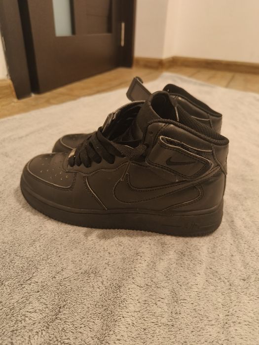 Nike air force 1 mid