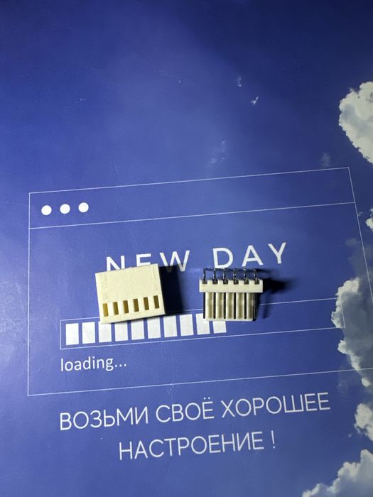 Разьем 6 pin для вентилятора Whatsminer