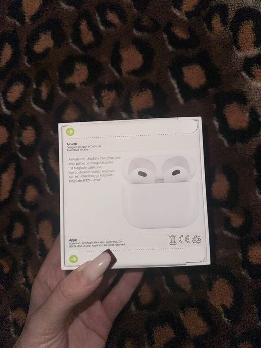 AirPods (3rd generation)