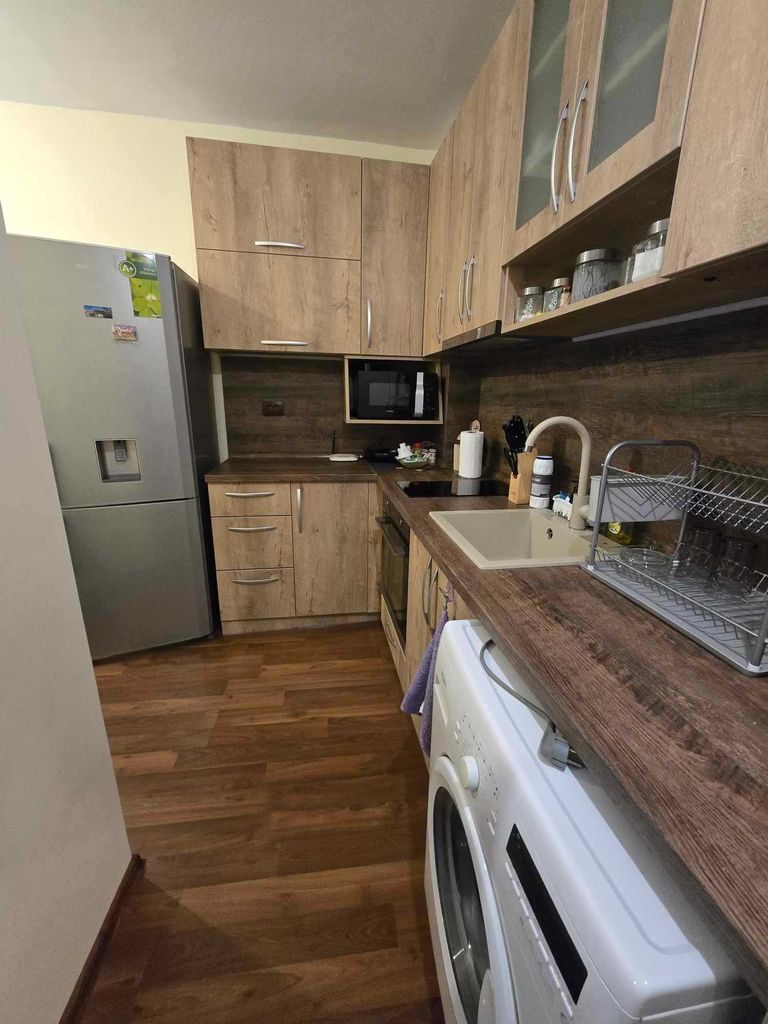 Дава се под наем Едностаен апартамент в Велико Търново, Картала - 45 кв.м за 229.5 € - Снимка #2