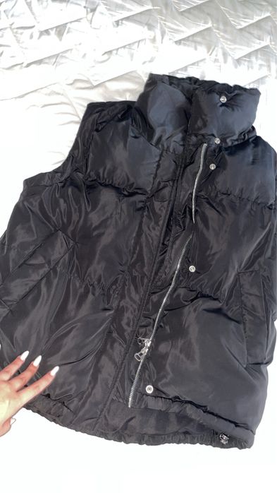 Vesta calduroasa, bershka