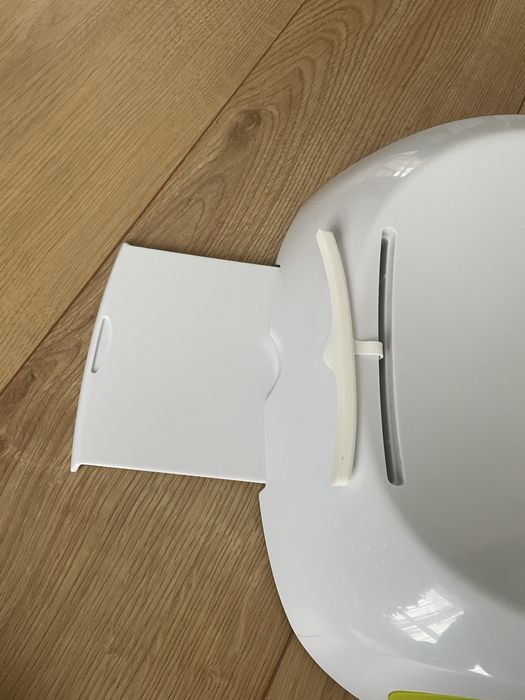 Бебешки кантар AGU бебешка везна