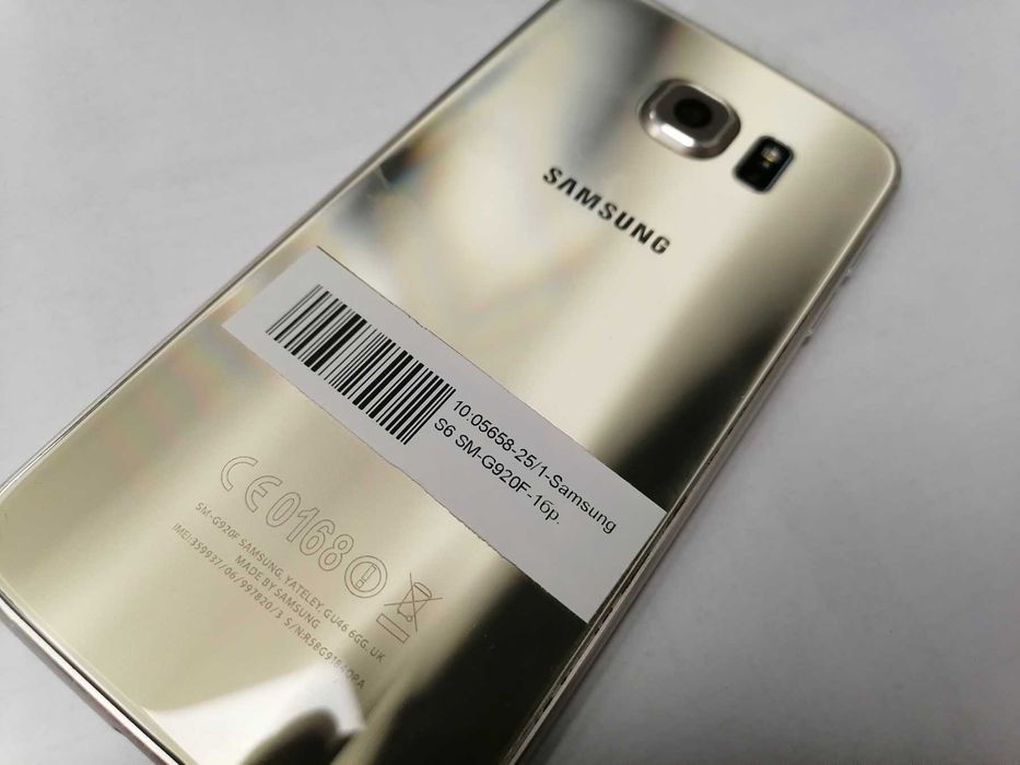 Мобилен телефон Samsung Galaxy S6 Gold
