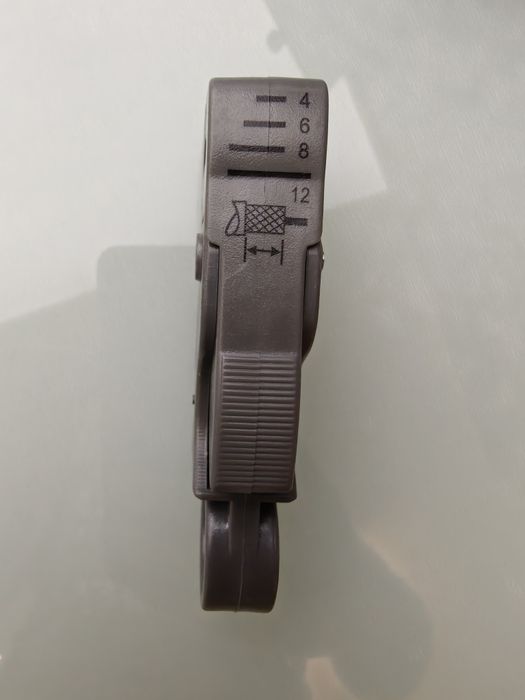 Cable stripper - Dezizolator de izolatie