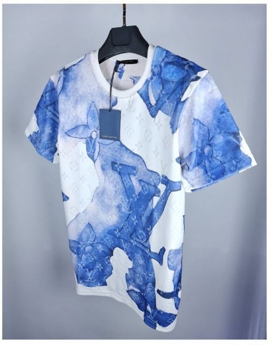 Мъжки тениски различни модели