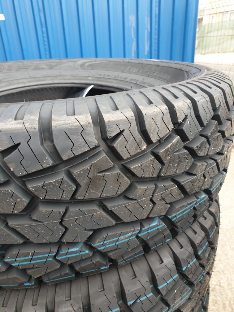 Vand anvelope noi all season,all terrain 265/70 R15 Hifly AT601 M+S