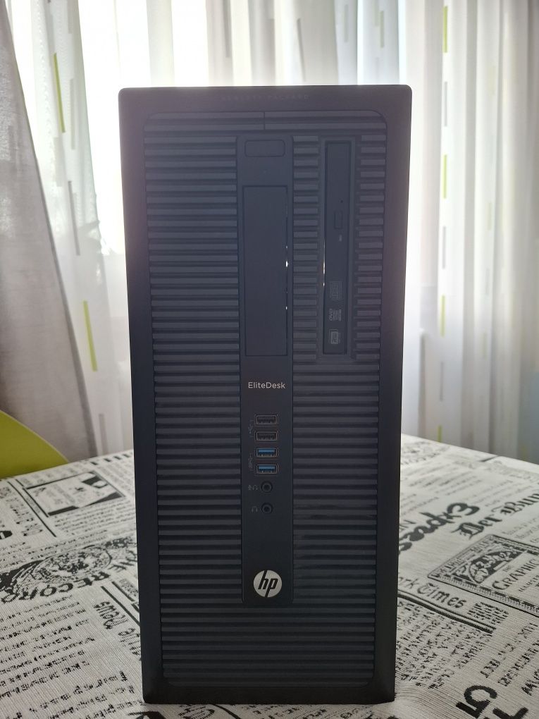 Настолен Компютър за дома HP