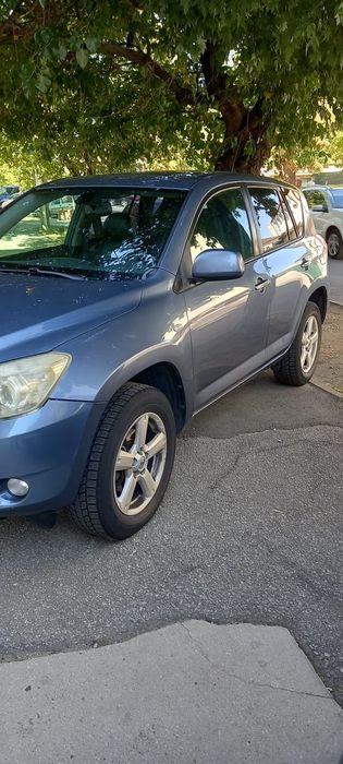 Vânzări auto Toyota RAV4