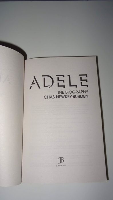 Книга Adele