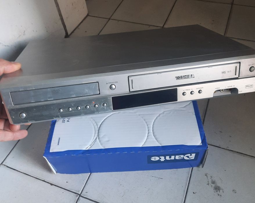 Video и DVD  Тoshiba