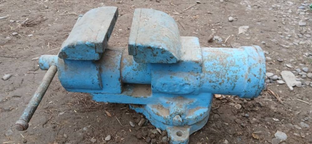 Катта Тиска 35 кг Советиский 1 миллион 600 Минг