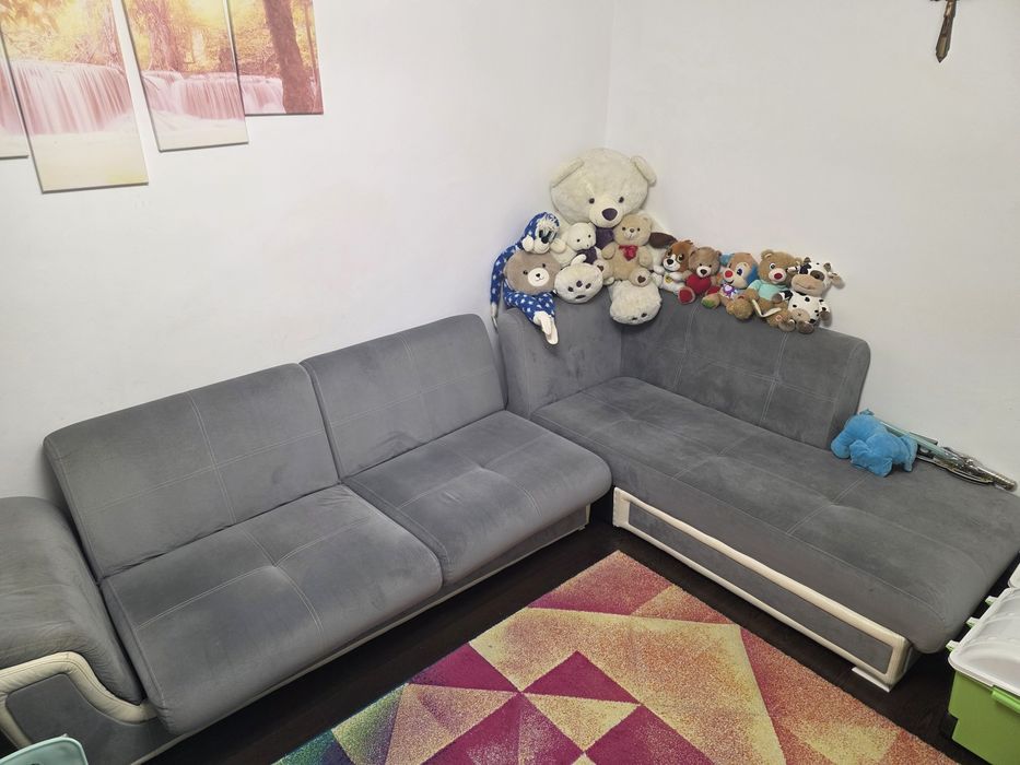 URGENT Coltar living extensibil cu depozitare