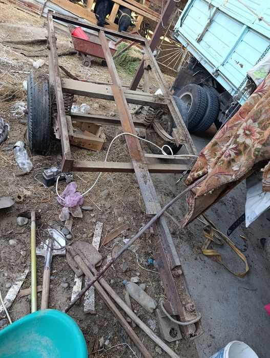 Тележка, прицеп, брычка,