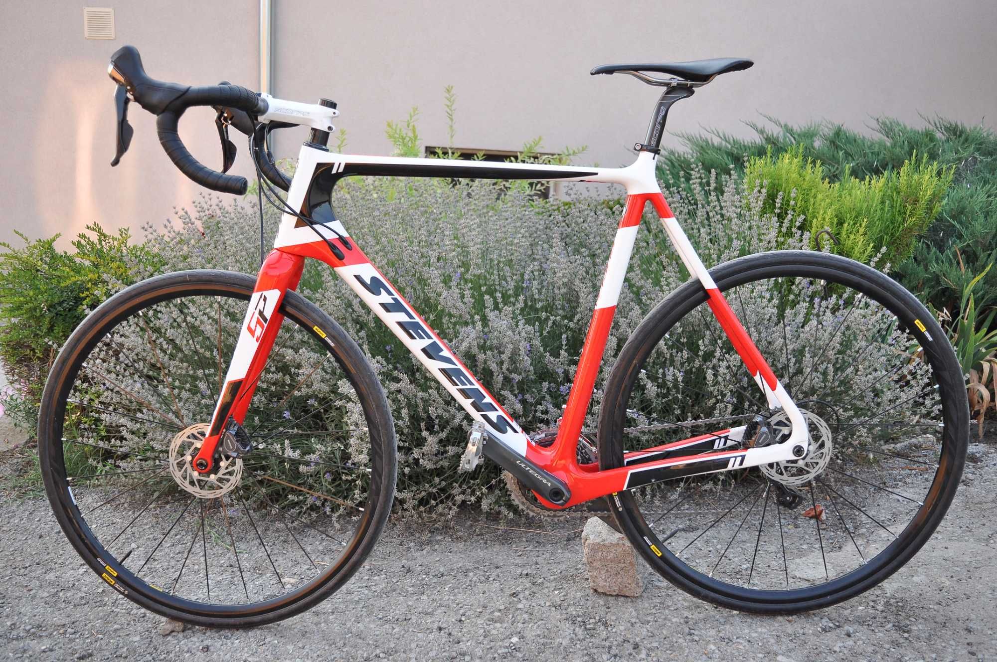 Stevens Super Prestige- карбонов гравел, шосеен велосипед