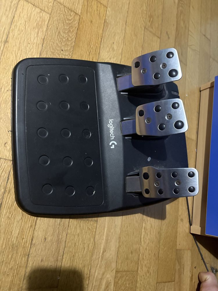 Logitech g29 + скоростен лост